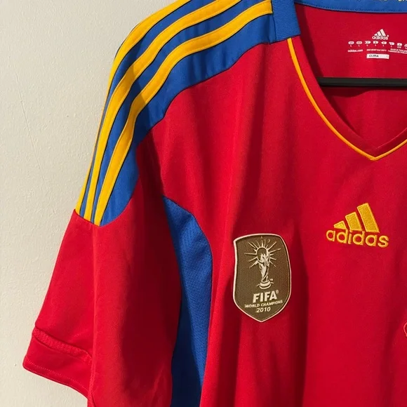 Adidas Spain Jersey - Picture 3 of 10